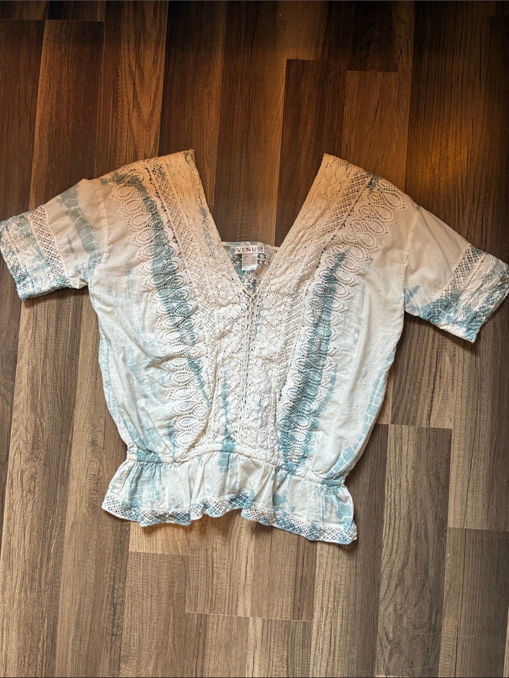 VENUS White & Teal Deep V-Peplum Top W/Lace Trim- 100% Cotton- Size Small